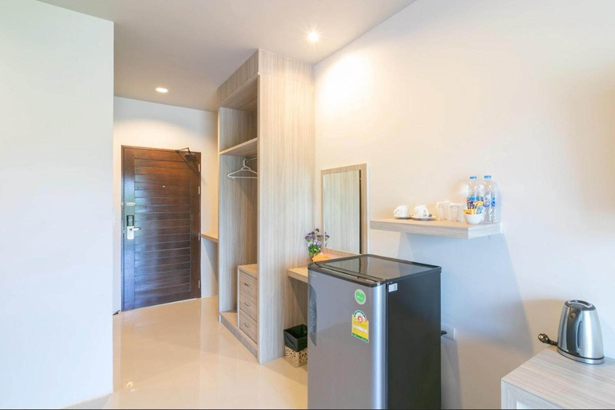 Carpio Hotel Phuket ภายนอก รูปภาพ