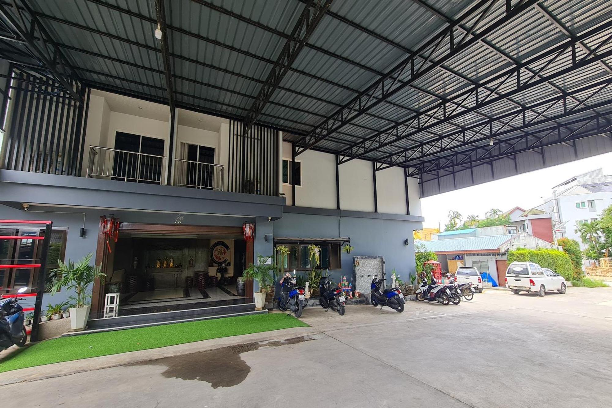 Carpio Hotel Phuket ภายนอก รูปภาพ